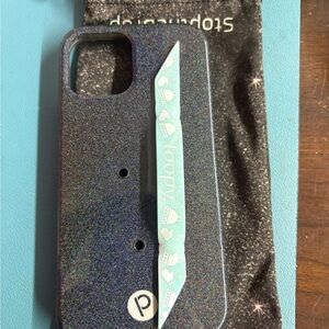 Loopy Case Sparkle Black Phone Case with mint winter Loop iPhone 12
